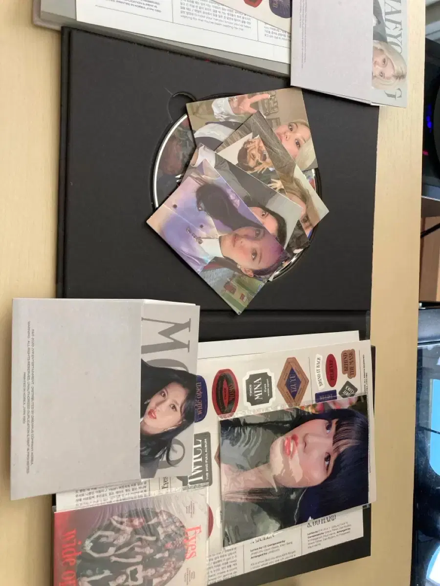 thumbnail-1